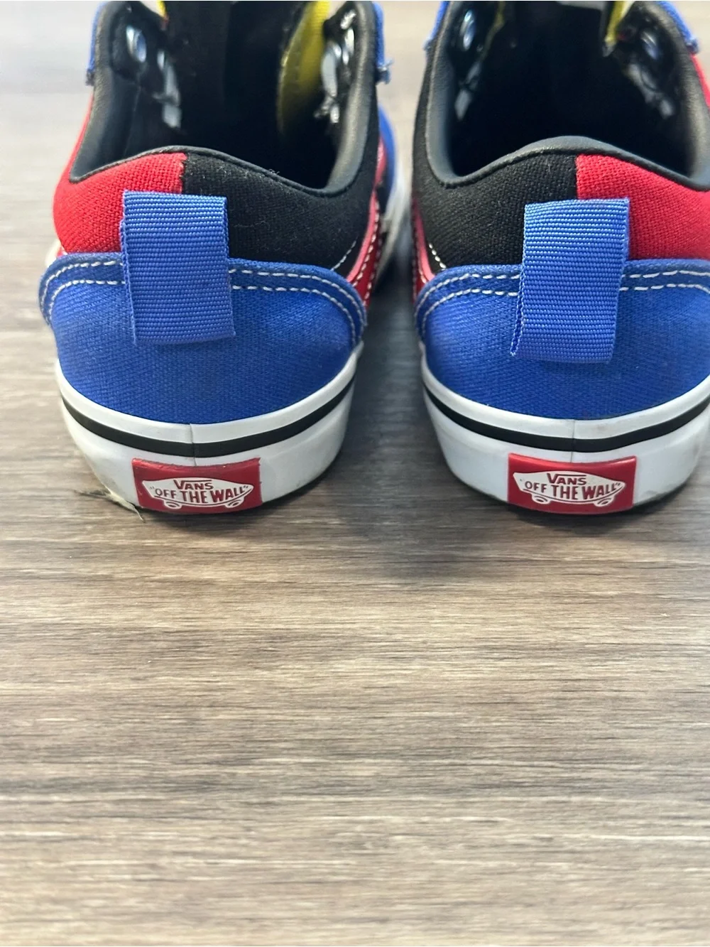 VANS—TODDLERS SIZE 8  CLASSIC MULTI COLORED STYLE—GOOD CONDITION